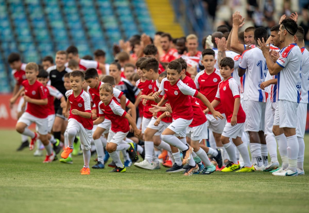 Oțelul și UTA au remizat în primul meci al noului sezon de Superliga » Două goluri senzaționale, marcate de doi Popi