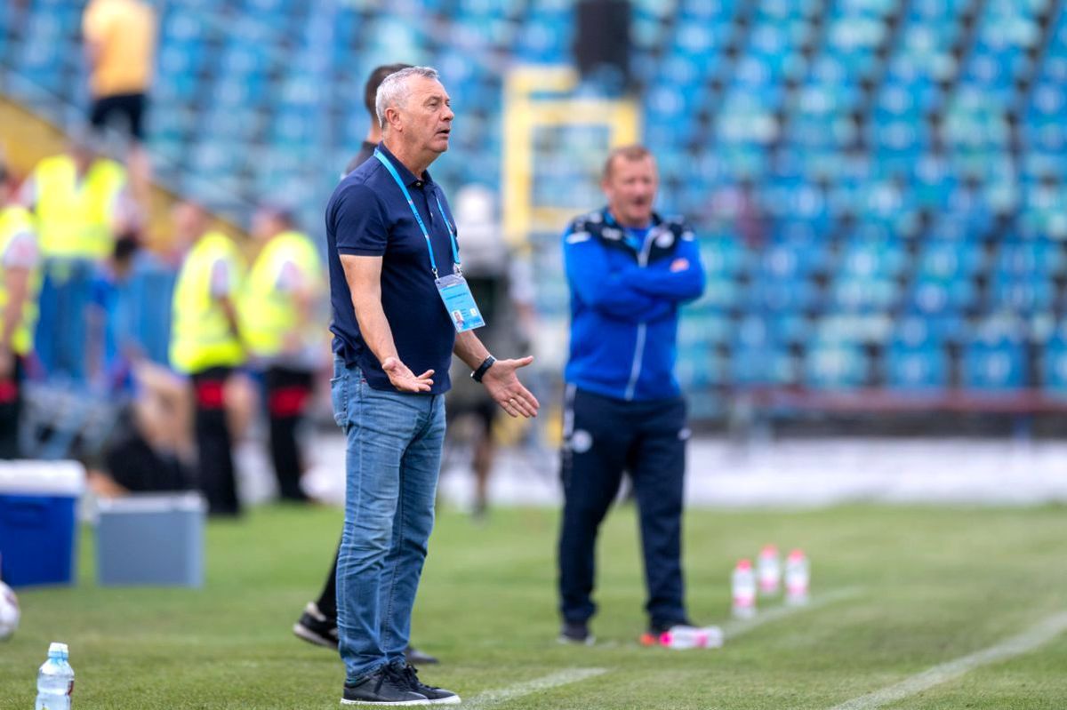 Rednic, după golul marcat de puștiul-vedetă de la UTA: „Așteptăm și noi 5 milioane de euro! Între el și Mazilu, mă mai gândesc pe cine aleg”