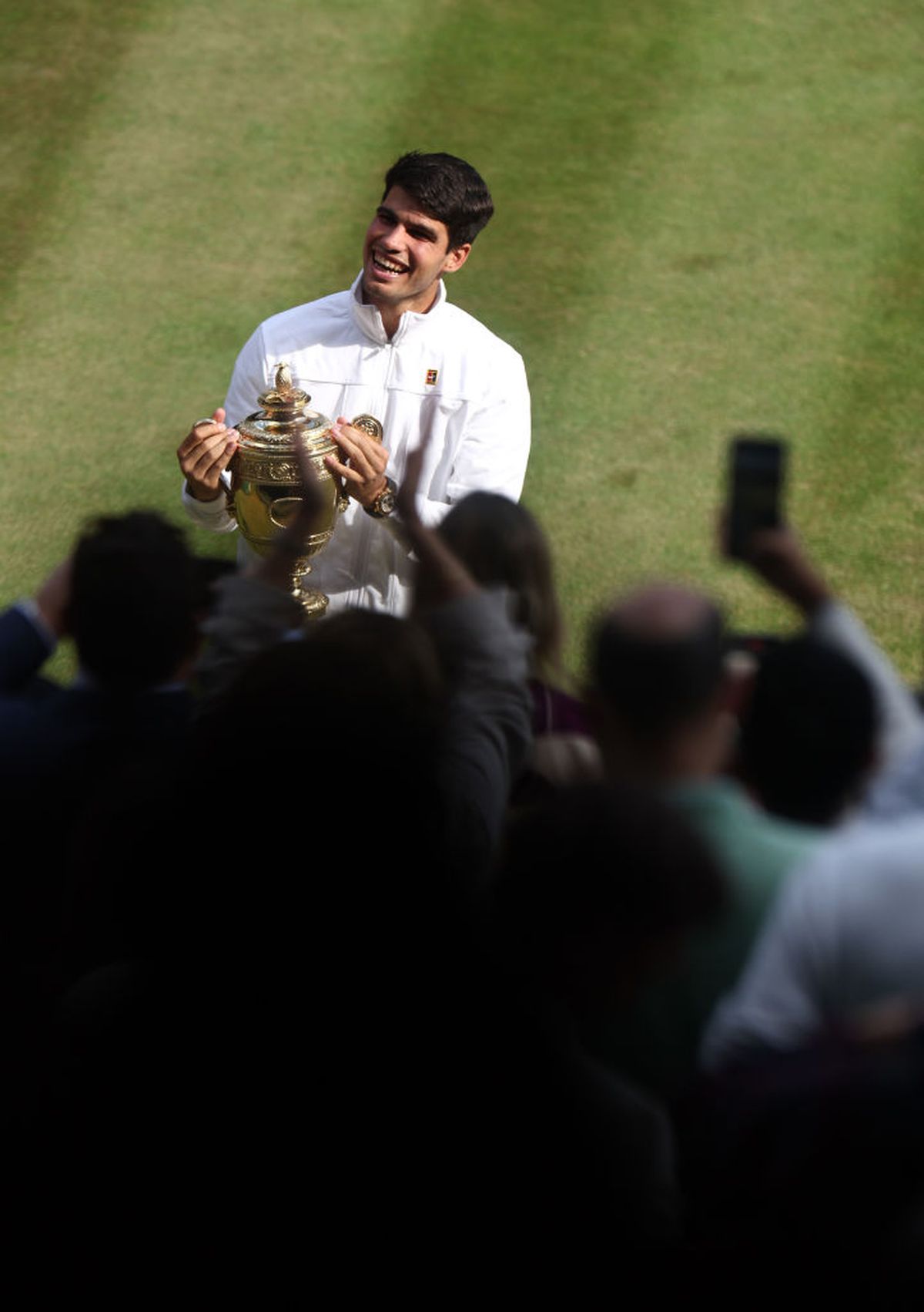 Carlos Alcaraz, vechiul și noul campion de la Wimbledon » Set 3 cu desfășurare uluitoare în finala cu Novak Djokovic