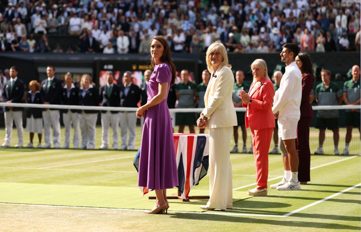 În plină luptă împotriva cancerului, prințesa Kate Middleton i-a înmânat lui Carlos Alcaraz trofeul de campion la Wimbledon