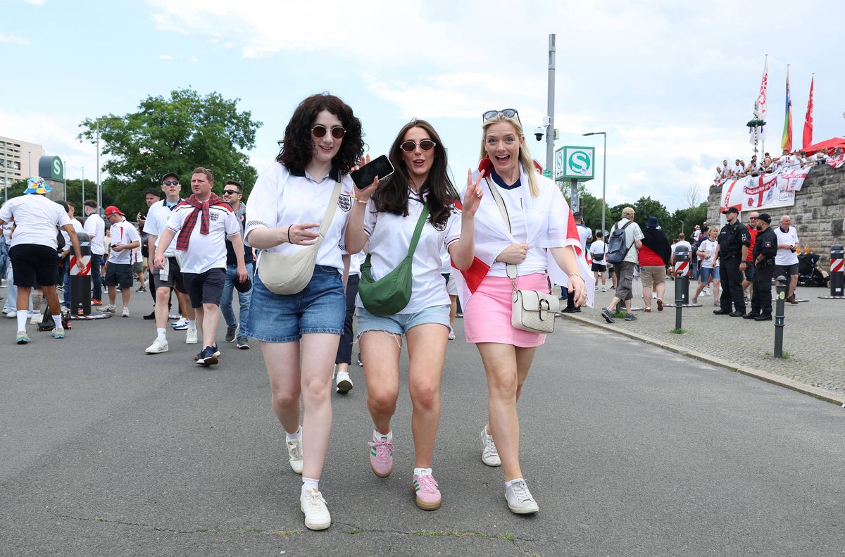 Federația spaniolă îi va tripla contractul lui Luis de la Fuente, indiferent de rezultatul meciului cu Anglia!