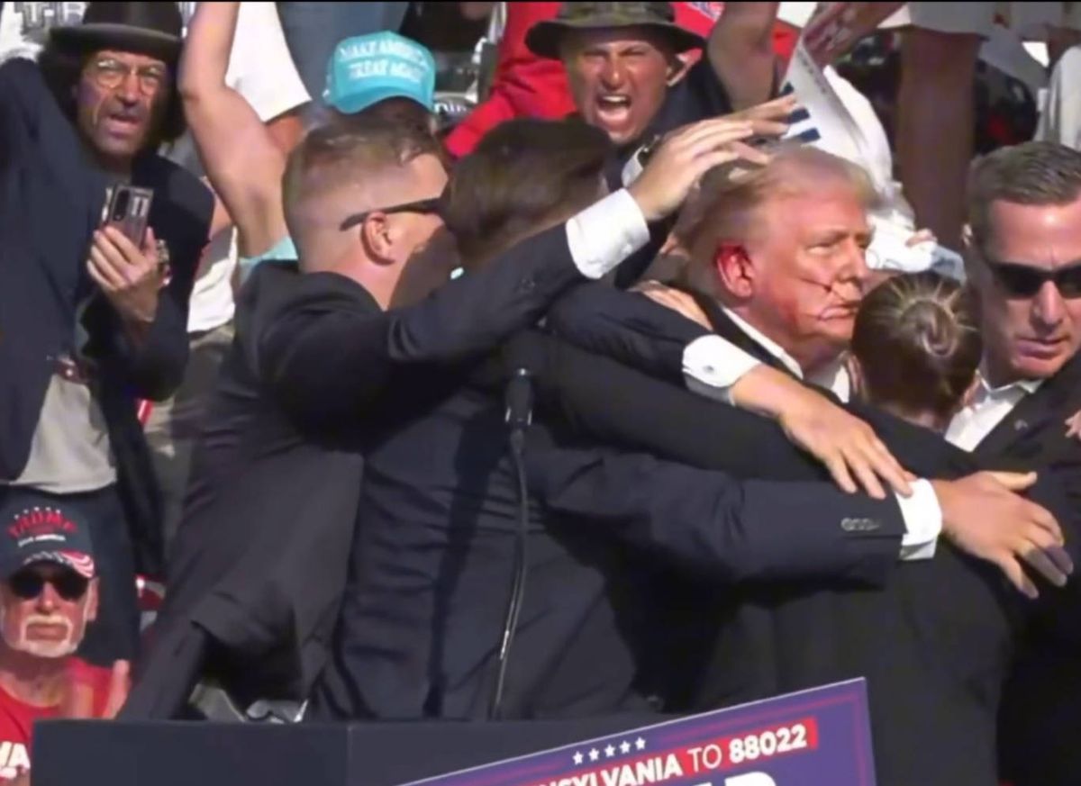 Dezvăluire: trăgătorul a țintit pe altcineva, cu câteva secunde înainte să tragă în Donald Trump! Detalii de ultima oră