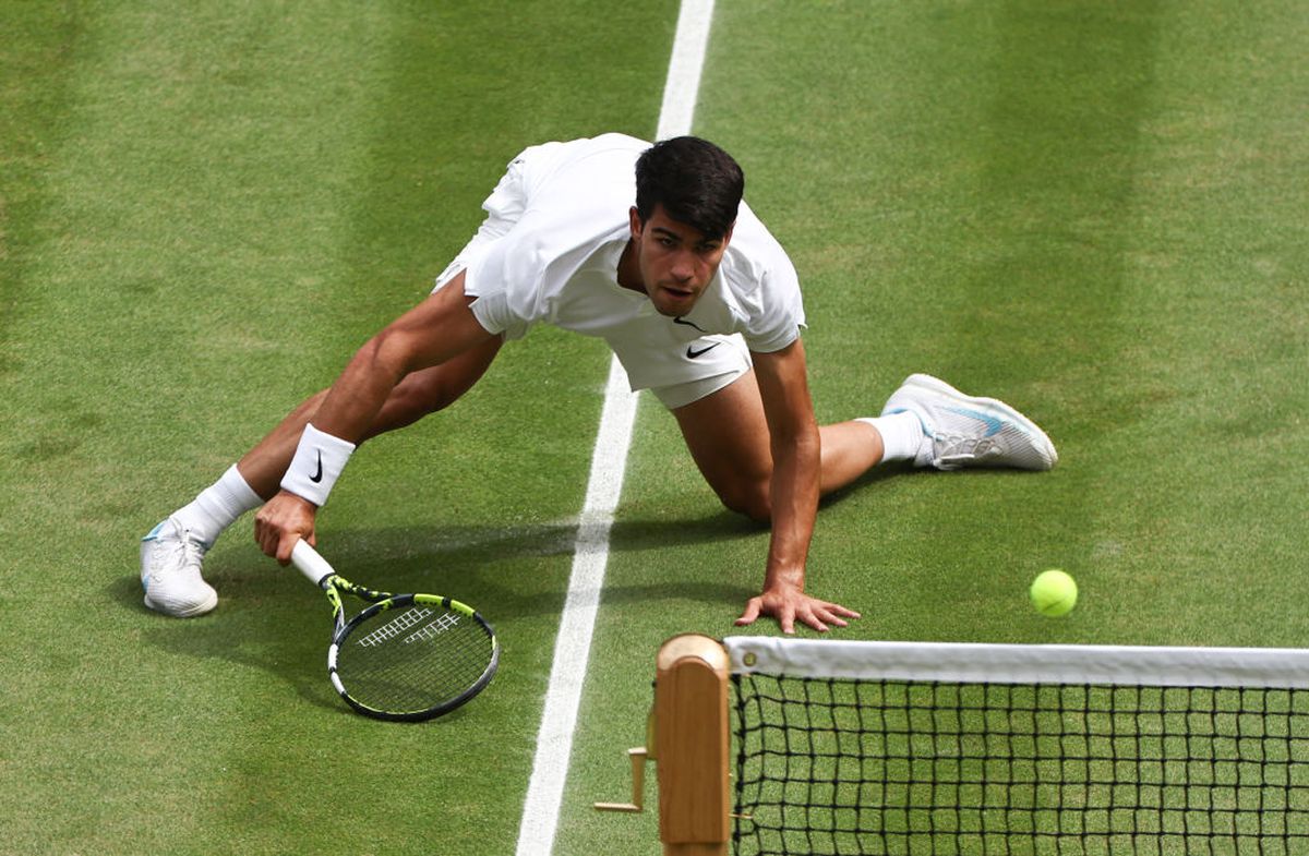 Jack Grealish, în tribune la finala Wimbledon dintre Novak Djokovic și Carlos Alcaraz