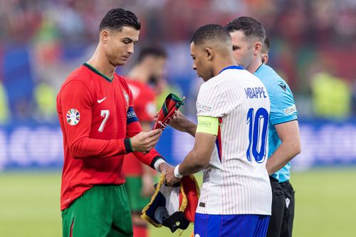 Cristiano Ronaldo și Kylian Mbappe / Foto: Imago Images