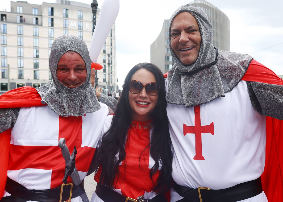 Spectacol pe străzile Berlinului înainte de Spania - Anglia » Cum s-au distrat fanii înainte de finala de la Euro 2024