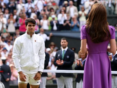 În plină luptă împotriva cancerului, prințesa Kate Middleton i-a înmânat lui Carlos Alcaraz trofeul de campion la Wimbledon