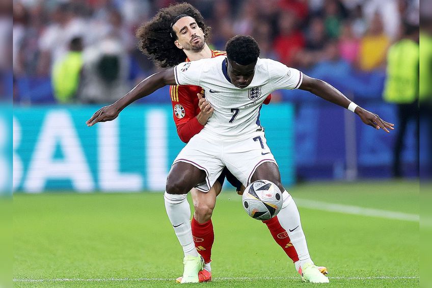 Marc Cucurella, în spate, în timpul finalei Euro 2024 // foto: Guliver/gettyimages