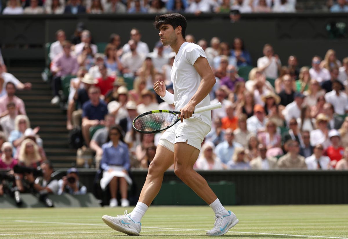 Carlos Alcaraz, vechiul și noul campion de la Wimbledon » Set 3 cu desfășurare uluitoare în finala cu Novak Djokovic