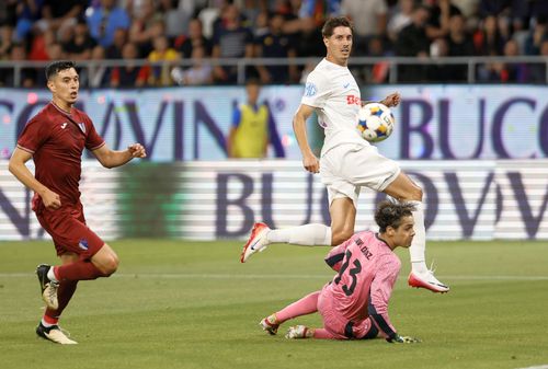 Cine transmite la TV Inter Club D'escaldes - FCSB, în turul 1 preliminar Champions League
