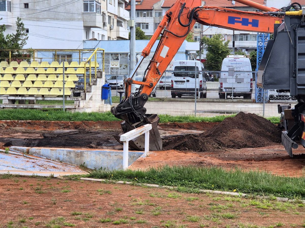 A început modernizarea stadionului „1 mai” din Slobozia