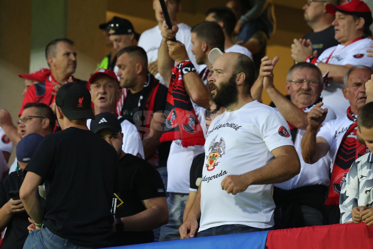 Harta Ungariei Mari la Csikszereda - Dinamo » Ce s-a auzit în tribune la Miercurea Ciuc și scenografia pregătită