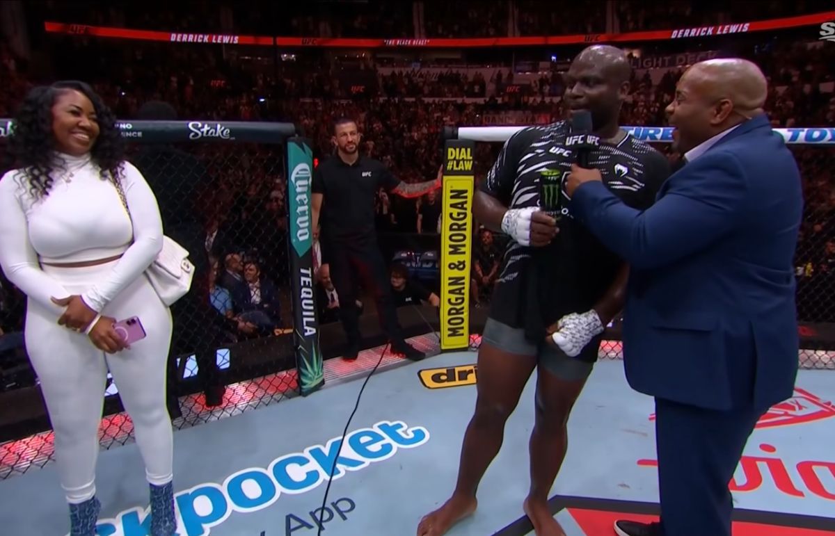 „Urmează nevasta mea, vor fi multe lupte la sol” » Victorios în gala UFC din week-end, „greul” Lewis a făcut pe toată lumea să râdă: