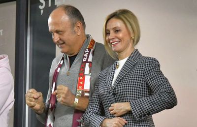 „Mi-e dor de Ceaușescu” » Diana Șucu șochează! A făcut praf festivalul „Beach, Please!”, al cărui sponsor e patronul Rapidului