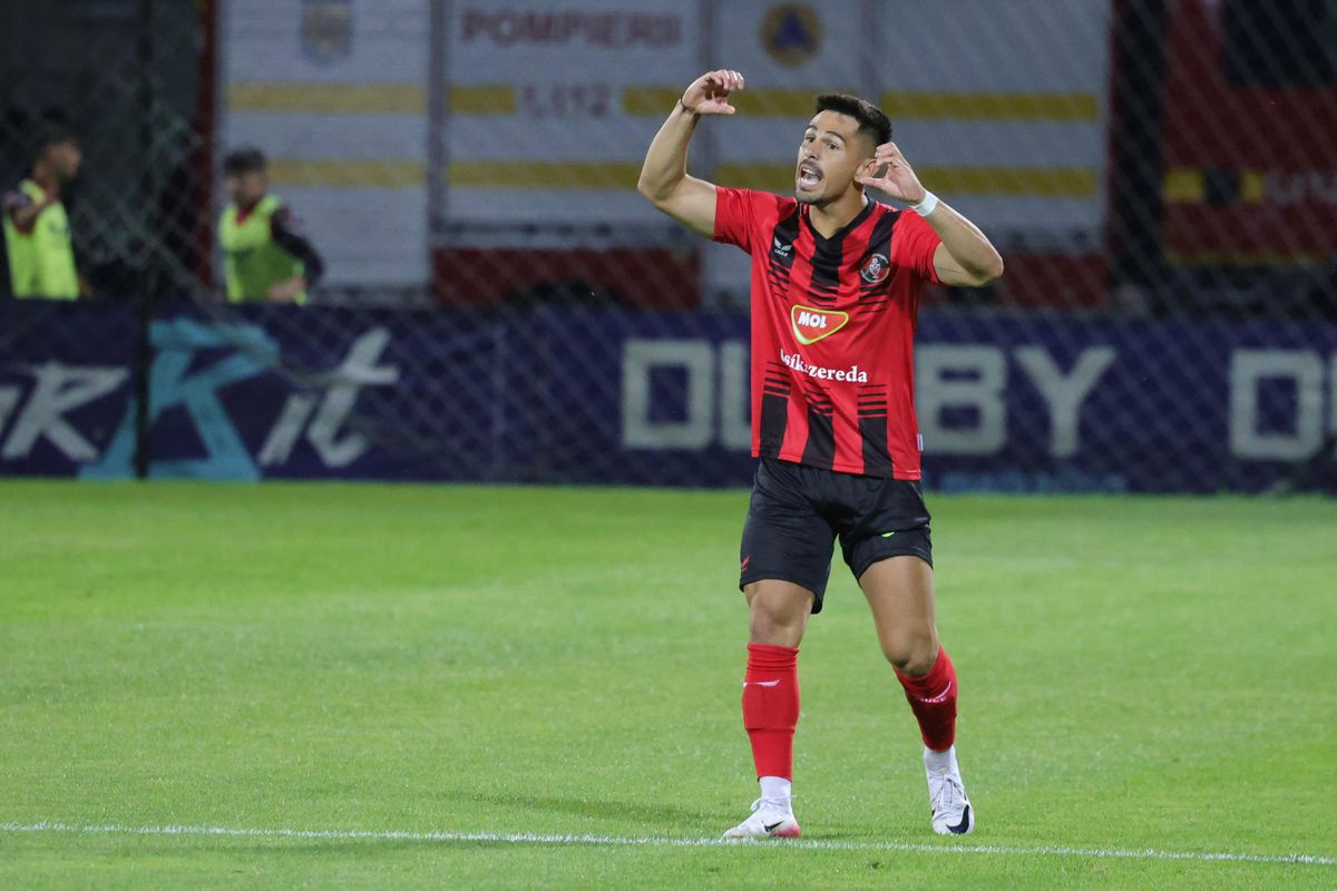 Nebunie TOTALĂ în Csikszereda - Dinamo: patru goluri, nocturnă căzută și multă tensiune