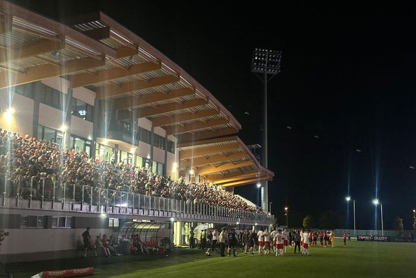 FOTO Haos la Csikszereda - Dinamo » A căzut nocturna la primul meci din istorie în Superliga: imagine colosală surprinsă de GSP