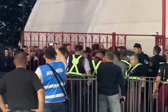 Scandal imens la meciul Csikszereda - Dinamo, de la Miercurea Ciuc