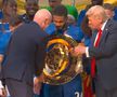 Donald Trump, la ceremonia de premiere a lui Chelsea