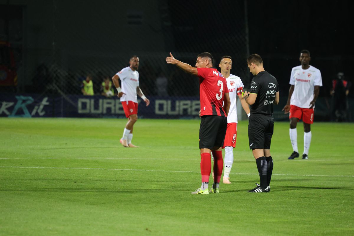 Csikszereda - Dinamo / Foto: Ionuț Iordache GSP