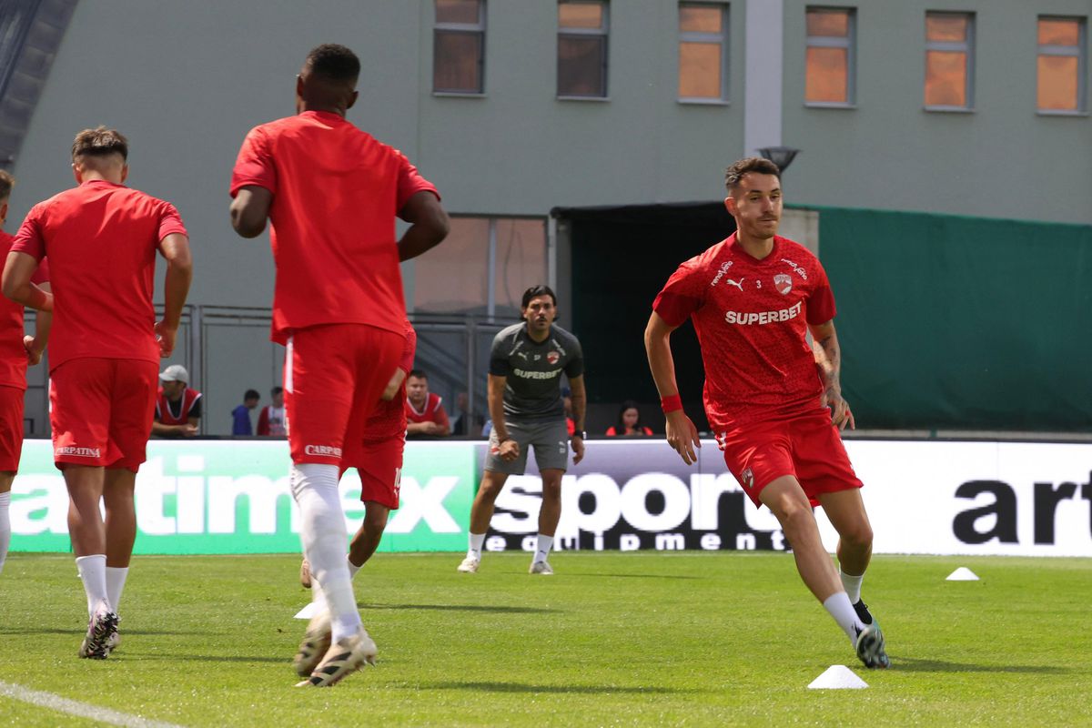 Imagini înainte de Csikszereda - Dinamo (2) / Foto: Ionuț Iordache GSP