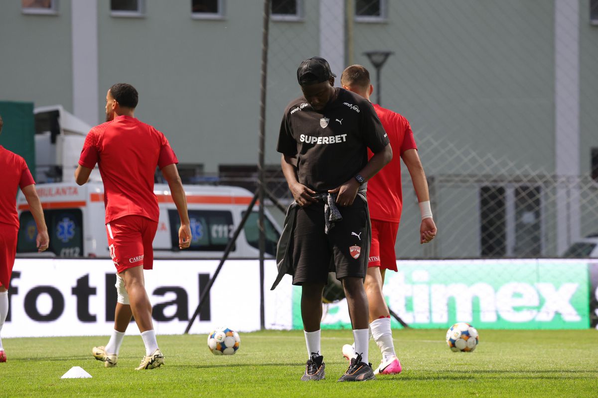 Imagini înainte de Csikszereda - Dinamo (2) / Foto: Ionuț Iordache GSP