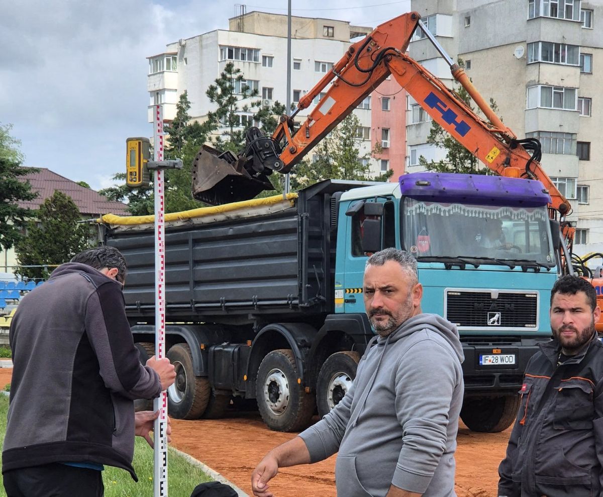 A început modernizarea stadionului „1 mai” din Slobozia