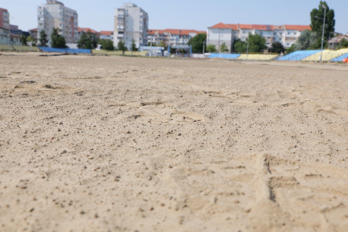 A început modernizarea stadionului „1 mai” din Slobozia