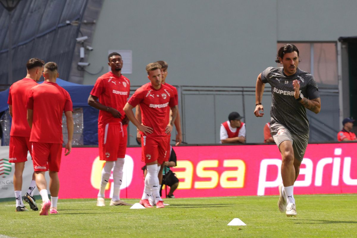 Imagini înainte de Csikszereda - Dinamo (2) / Foto: Ionuț Iordache GSP