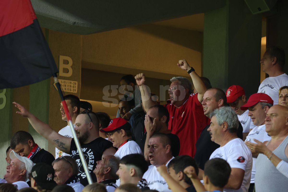 Harta Ungariei Mari la Csikszereda - Dinamo + scenografia