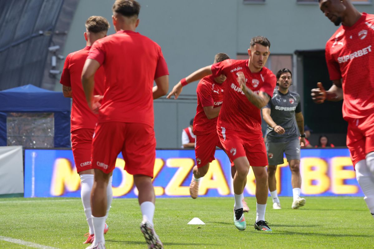 Imagini înainte de Csikszereda - Dinamo (2) / Foto: Ionuț Iordache GSP