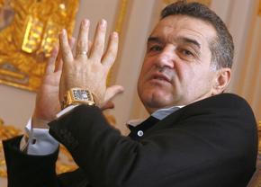 Un antrenor al FCSB-ului rupe tăcerea: „Becali mi-a zis clar: «Băi tată, tu antrenezi, eu fac echipa!». N-am putut și am plecat!"