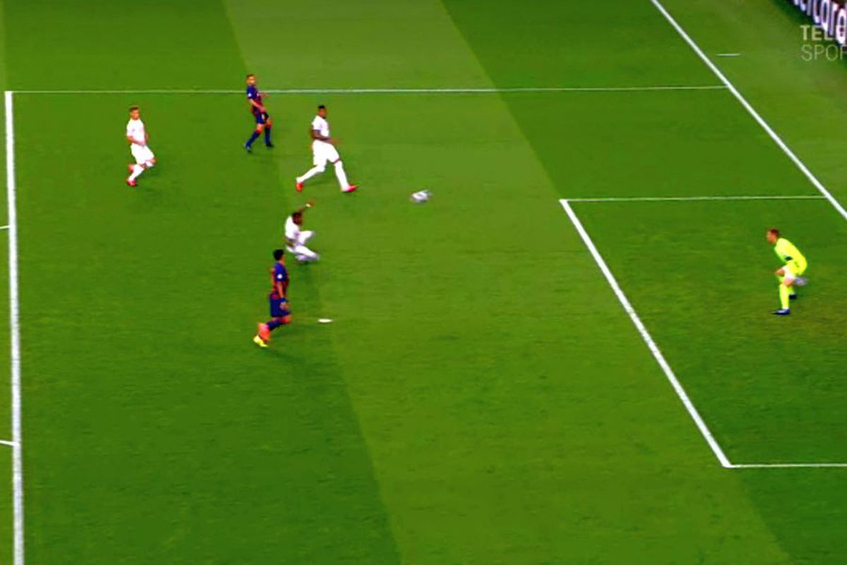 BARCELONA - BAYERN 2-8. Autogolul caraghios din „șocul” sferturilor de finală a declanșat „furtuna” de la poarta lui Ter Stegen