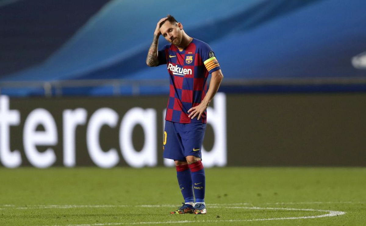 BARCELONA. Imaginea zdrobitoare cu Messi din vestiar, care face înconjurul presei spaniole