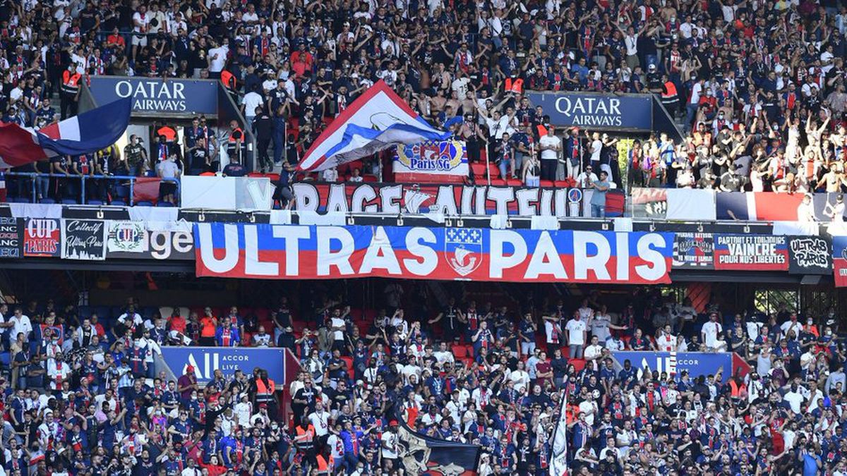 Victorie cu emoții, după prezentarea vedetelor » Fanii Parisului, primire electrizantă pentru Ramos și Messi! Mbappe, huiduit