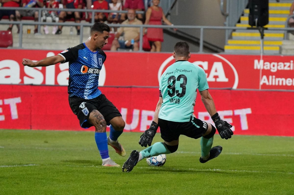 N-a mai suportat! Discurs-manifest după UTA - CSU Craiova: „Am dinții făcuți praf! Incredibil ce mi-a spus arbitrul”