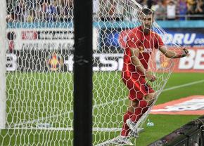 Vedeta de 6 milioane a lui Becali a ratat cu poarta goală » Vezi faza antologică din ultimele secunde de la FCSB - Chindia!