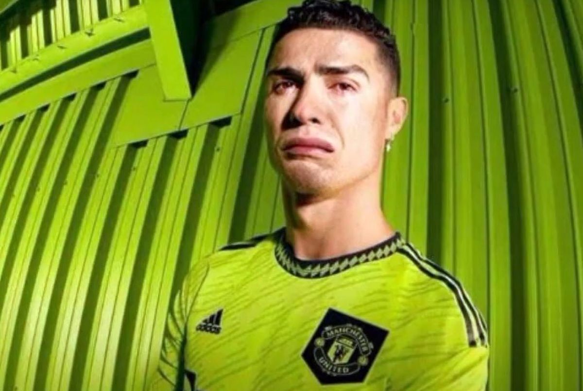 Fanii râd de Manchester United » Cele mai tari meme-uri după umilința din Premier League