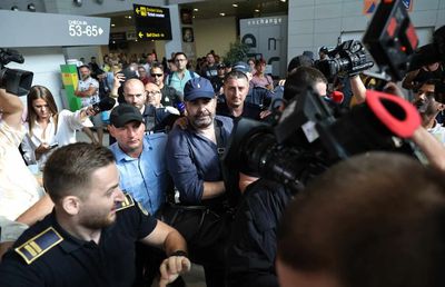 Haos în aeroport la scurt timp după plecarea lui Alibec spre Qatar » Evenimentul care a eclipsat declarațiile atacantului