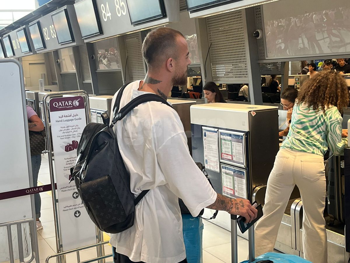 Denis Alibec a plecat să semneze noul contract. Haos provocat de Darius Vâlcov în aeroport