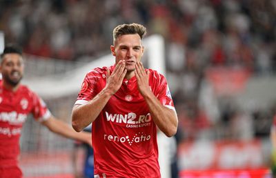 MM Stoica îl ironizează pe Dennis Politic, cel mai în vogă dinamovist: „De aceea a ajuns gratis” + „Burcă a avut de ales de pe un singur raft”