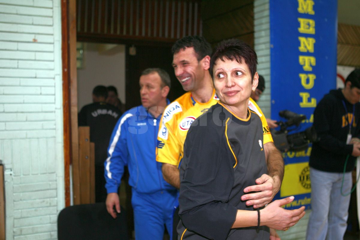 Mariana Târcă s-a întors în handbal, la 4 ani de la scandalul de dopaj de la Corona: „Suntem niște hiene care abia așteaptă să facă tot posibilul să-i fie rău celuilalt”