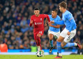 Beșiktaș dă o lovitură de imagine: transferă un fost jucător al lui Arsenal și Liverpool