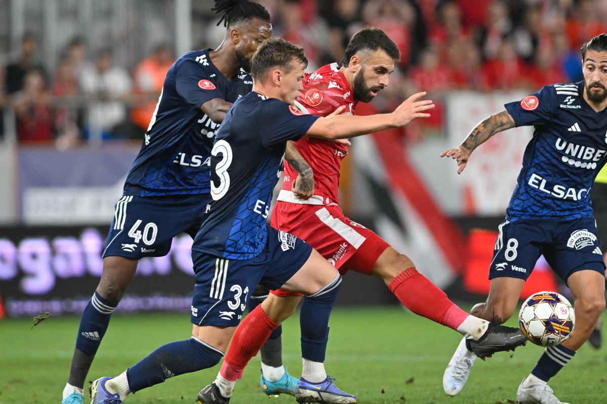 Ce i-a nemulțumit pe cei de la FC Botoșani în timpul interviurilor: „Adversarii noștri sunt cam gălăgioși!” + „Sigur că ne simțim posturile amenințate”