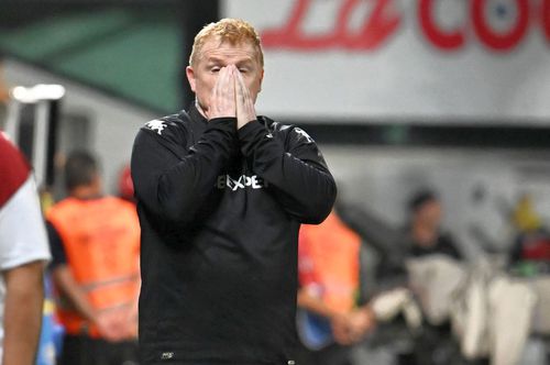 Neil Lennon, antrenorul Rapidului