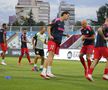 Miculescu, Chiricheș, Bîrligea - Drita - FCSB, imagini de pe gazon, înainte de meci/ foto: Ionuț Iordache (GSP)