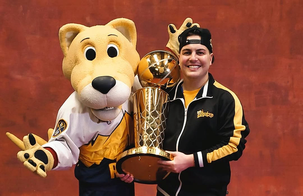 Mascota echipei, concediată după operație, dă în judecată clubul: „M-au trădat!”