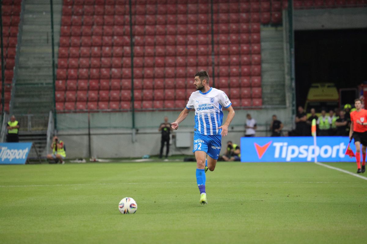 Universitatea Craiova merge în play-off, la capătul celei mai nebune „duble” din Conference League » Întoarsă de la 0-4, echipa lui Rădoi s-a descătușat în prelungiri! Pe cine va înfrunta