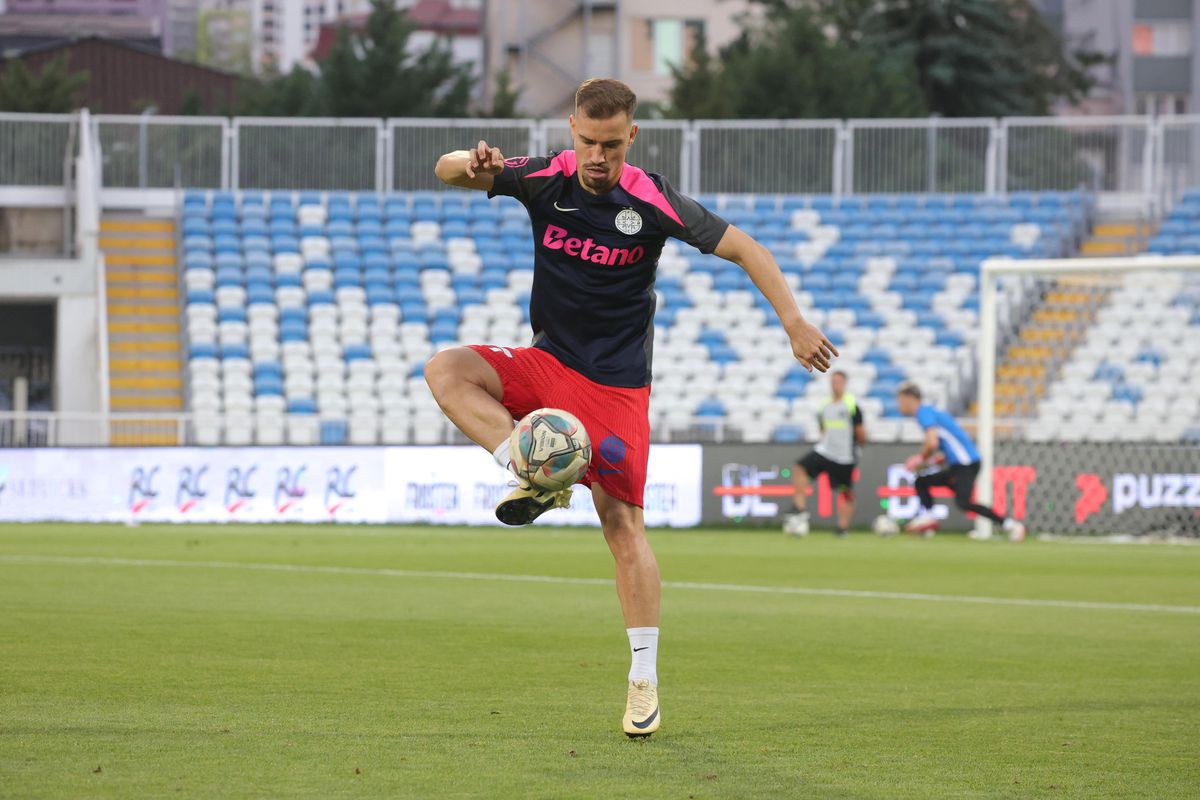 Drita - FCSB, imagini de pe gazon, înainte de meci