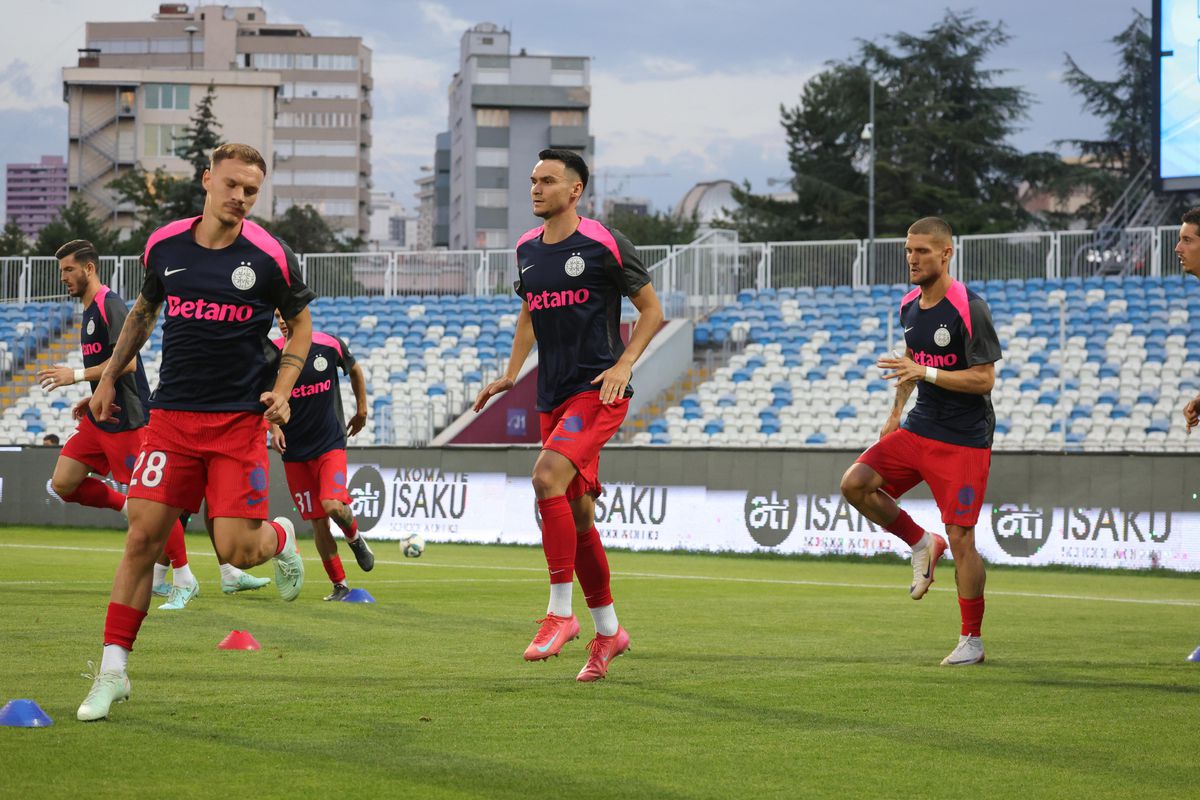 Drita - FCSB, imagini de pe gazon, înainte de meci