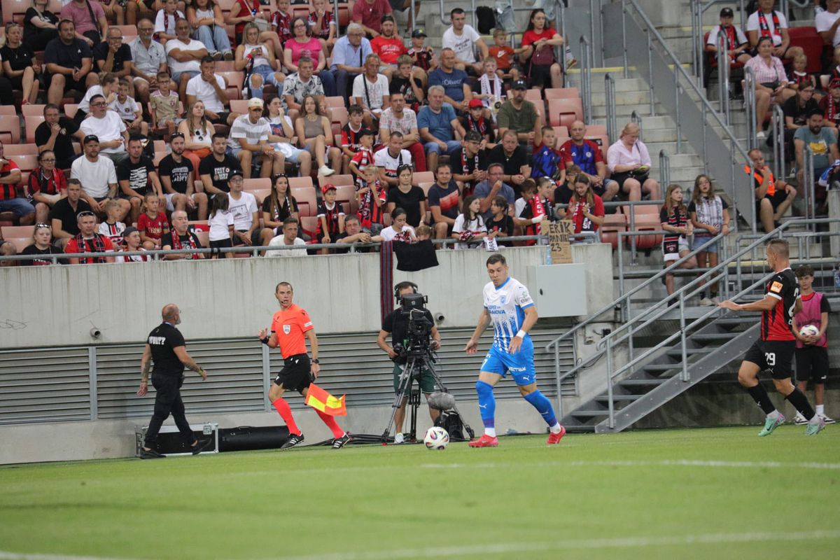 Universitatea Craiova merge în play-off, la capătul celei mai nebune „duble” din Conference League » Întoarsă de la 0-4, echipa lui Rădoi s-a descătușat în prelungiri! Pe cine va înfrunta