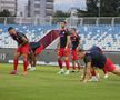Crețu, Mihai Popescu, Cisotti și Pantea - Drita - FCSB, imagini de pe gazon, înainte de meci/ foto: Ionuț Iordache (GSP)